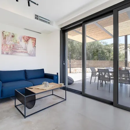 Villa Ilianthi *
